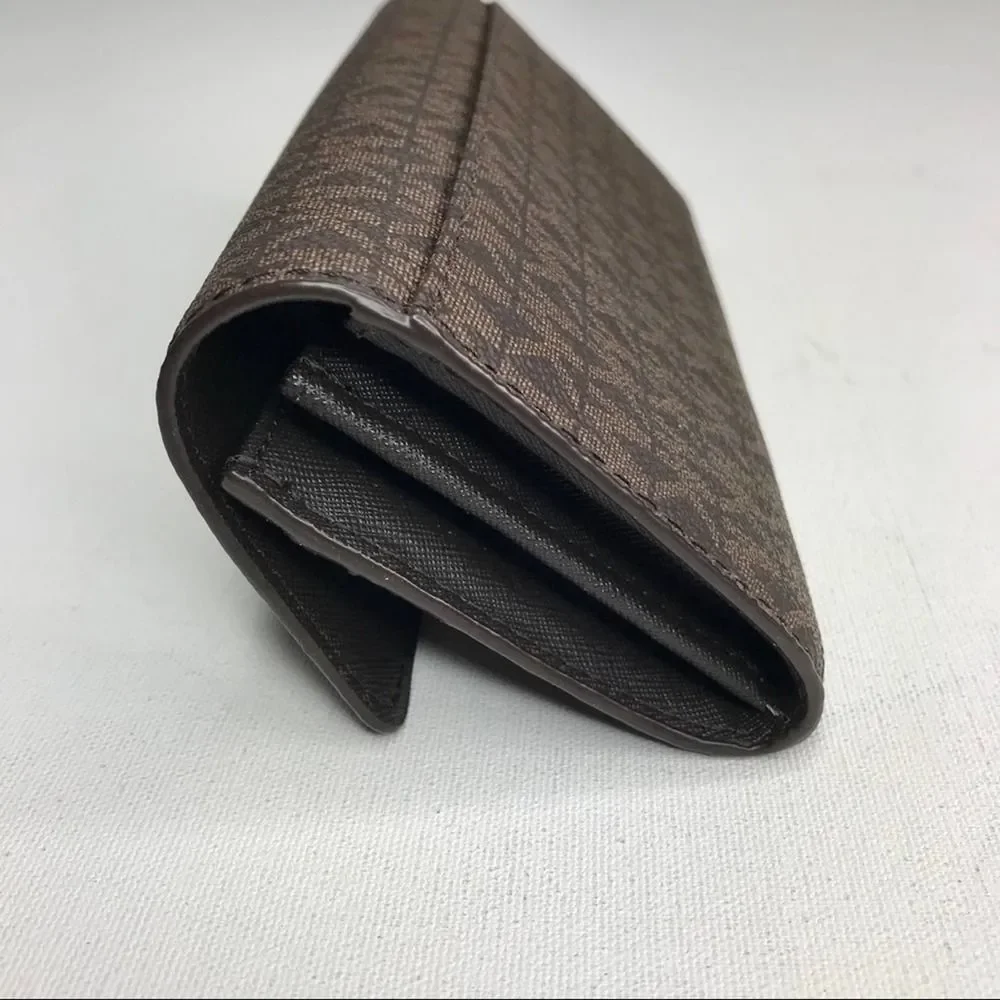 Michael Kors Fulton Gusset Wallet NWOT - Picture 4 of 5